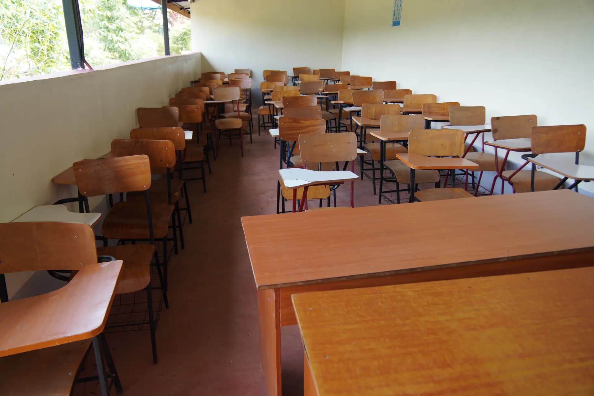 A structured learning and group session space at ARS.